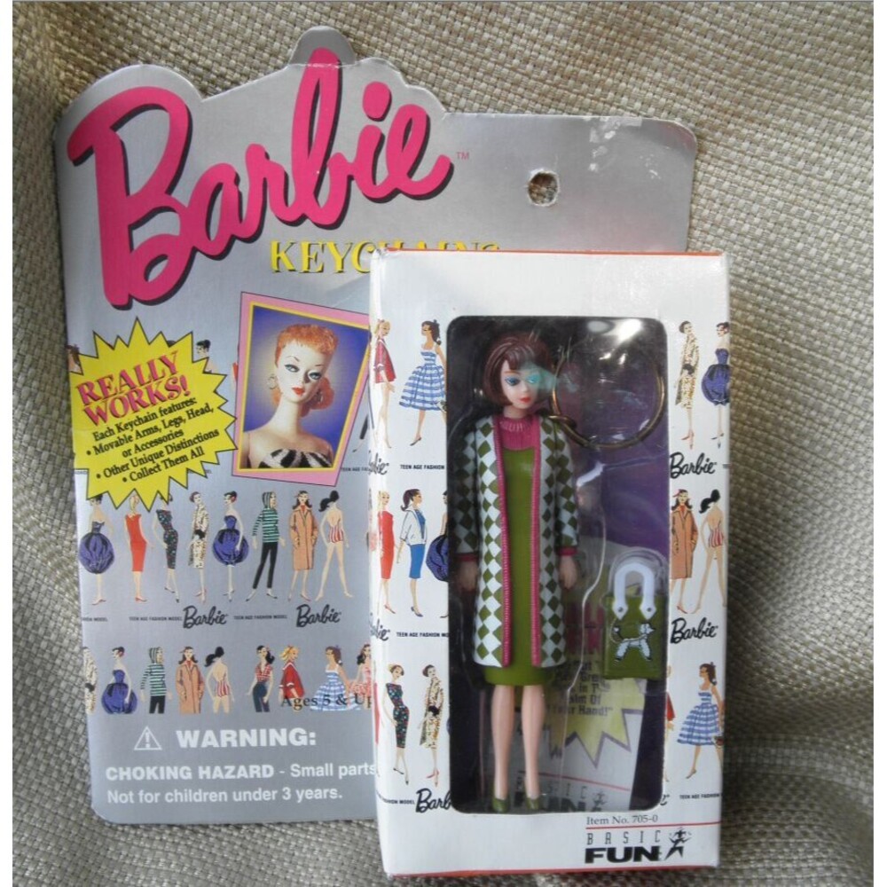 NEW 1995 VINTAGE by BASIC FUN #705-0, BARBIE POODLE PARADE MODEL KEYCHAIN (4")